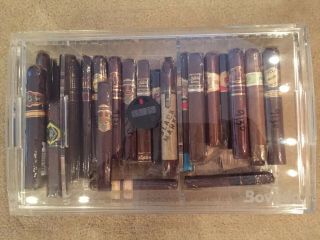 Boveda Large Acrylic Humidor - Holds 75 Cigars
