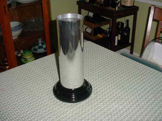 Crystal Silk Cylinder By Owen Magic Supreme