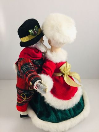 Collectible rare Santa and mrs.  Claus skating dancing musical 4