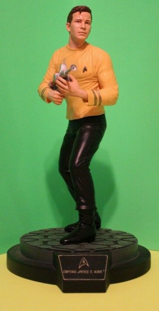Star Trek Latinum Edition Kirk With Rifle 12” Limited Edition Cold Cast Statue