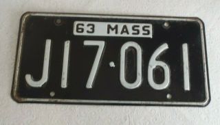 1963 Massachusetts License Plate Tag J17061