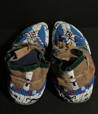 LATE 19TH C SIOUX PLAINS BEADED & SINEW SEWN MOCCASINS,  NR 9