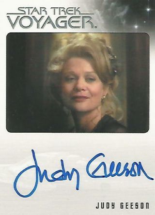 Star Trek Voyager Heroes & Villains: Judy Geeson " Sandrine " Autograph Card