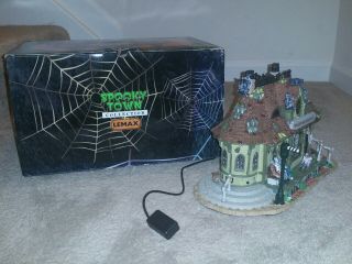 2008 Lemax Spooky Town PHANTOM STATION - In Like New/Mint - Retired 5