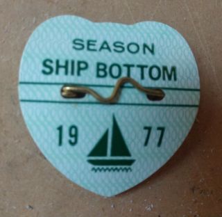 1977 Ship Bottom Seasonal Beach Badge / Tag
