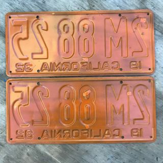 1932 California license plate pair 2M 88 25 YOM DMV clear Ford deuce coupe V8 3