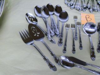 STAINLESS FLATWARE ONEIDA CUSTOM CRAFT THOR OHS103 HUGE 111 PC SERVICE FOR 16, 2