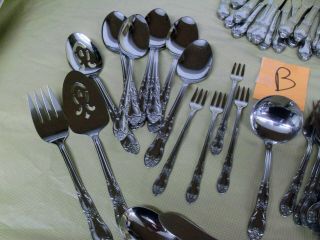 STAINLESS FLATWARE ONEIDA CUSTOM CRAFT THOR OHS103 HUGE 111 PC SERVICE FOR 16, 8