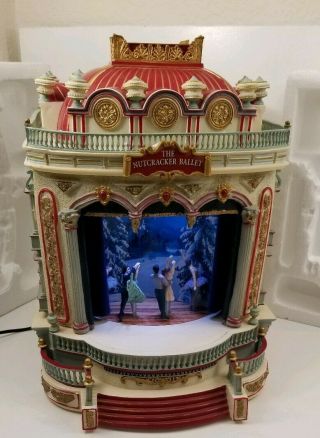 Rare Mr.  Christmas European Opera House " The Nutcracker Ballet " Music Box.