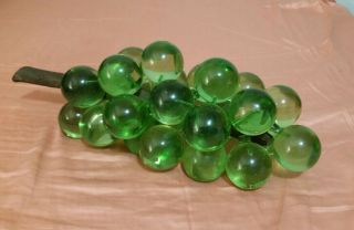 Vtg Mid - Century Lg.  Green Lucite Glass Grape Cluster 19 " Long X 8 " W