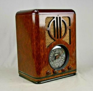 1938 Zenith Radio Model 6s229