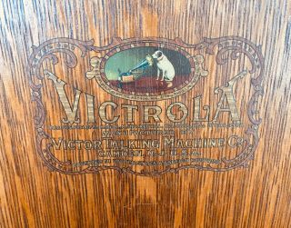 Victor VV - VIII Victrola Oak Tabletop Talking Machine - Antique 3