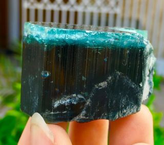 712 C.  T Top Quality Damage Terminated Bi Color Blue Cap Tourmaline Crystal