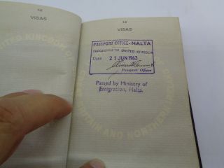 1955 UK colonial Island of Malta and its Dependencies passport passeport 7