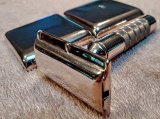 FABULOUS CASED REYNA TAXCO SOLID STERLING SILVER DE SAFETY RAZOR 5