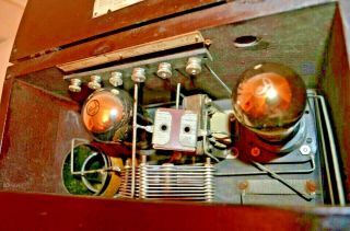 EARLY 1920 ' s ADAMS MORGAN PARAGON TYPE 2 TWO TUBE RADIO RECEIVER 8