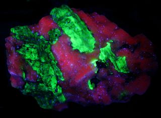 Green willemite crystals fluorescent mineral,  Franklin,  NJ 2