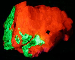 Green willemite crystals fluorescent mineral,  Franklin,  NJ 4