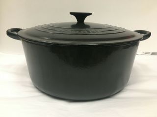 Vintage Le Creuset 28 Cast Iron Dutch Oven 7.  25 Qt Black Quality Cookware