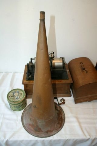 Edison Concert Cylinder Phonograph w/ Horn,  Model D Reproducer,  Crank,  Oak Case 2