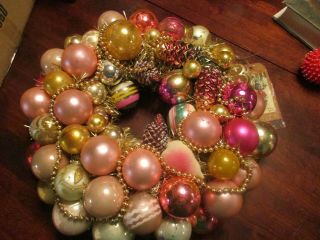Vintage Christmas Ornament Ball Wreath 19 " 3 Rows Highwith Gold Bead.  Tinsel Back