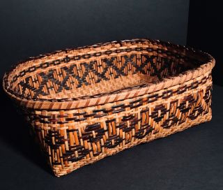 Masterful Large Cherokee Rivercane Tray Basket,  Alternating Coloration,  C1940,  Excl