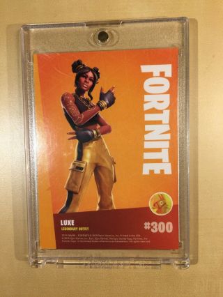 2019 Panini Fortnite Series 1 LUXE Legendary Outfit 300 Crystal Shard Card 2