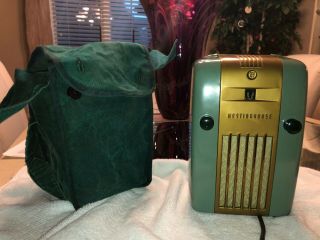 Westinghouse Refrigerator Radio H - 125 Color,  Parts,  and Carrying Case 8