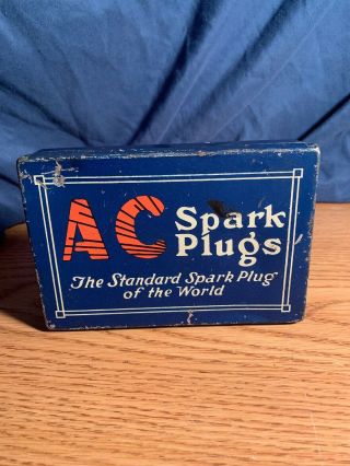 Vintage Ac Spark Plugs Tin Box W Attached Lid The Standard Plug Of The World