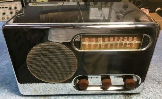 1947 Detrola Model 568 - 2 Bright Chrome Cabinet Am/sw Radio - Rare Classic