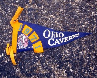 Ohio Caverns Vtg Felt Pennant 1971 Beat - Up Crystal King Caves Mini Flag