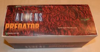 Aliens Predator Ccg Starter Deck Display Box 9 Packs 3 Opened