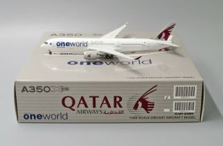 Qatar A350 - 900 One World Reg:a7 - Alz Scale 1:400 Jc Wings Diecast Model Xx4047