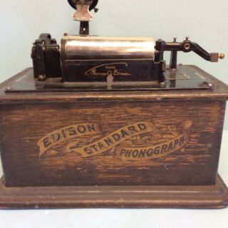 Edison Standard Phonograph w/ Model C Reproducer 7
