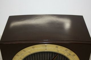 Collectible Rare 1952 Westinghouse Bakelite Tube Radio Model 389T7. 2
