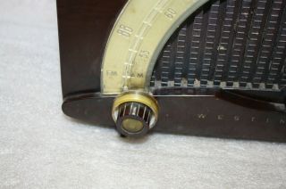 Collectible Rare 1952 Westinghouse Bakelite Tube Radio Model 389T7. 4