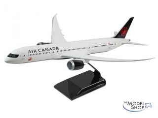 Pacmin 1/100 Scale Air Canada Livery Boeing 787 - 9 Dreamliner Desktop Model