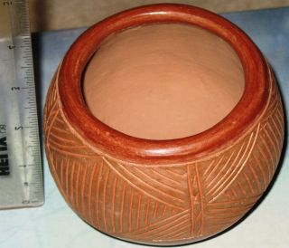 Authentic San Juan Indian Carved Redware Pottery Signed Tomasita Montoya Pre1940