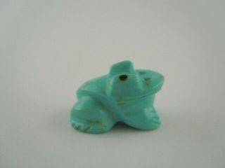 Bright Turquoise Blue Zuni Smiling Cockeyed Frog Fetish Carving L Ponchuella 65