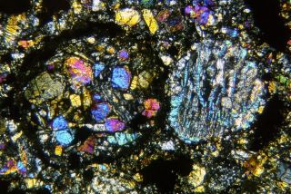 Meteorite NWA 11344 - L3 - 4 Chondrite BIG blue BO Chondrule Thin Section 7