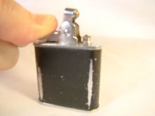 Vintage Ronson Vanguard Art Deco Gas Automatic Lighter Sparking Well 3