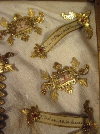 OLD ORNATE FRENCH FRAME RELIQUARY WITH 8 HOLY RELICS. 11