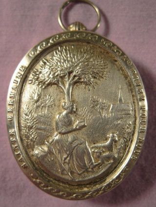 ANTIQUE FRENCH SILVER THECA CASE WITH A RELIC OF ST.  GERMAINE. 3