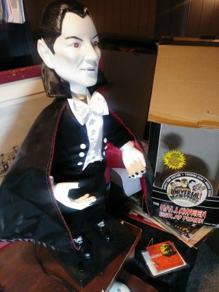 Dracula Animated Universal Studios Motion - Ette,  Pre - Owned.  W/box Telco 1992