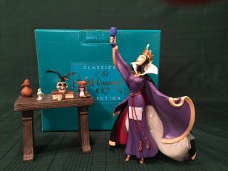 Wdcc Snow White - Evil Queen & Raven " Now Begins Thy Magic Spell ",  Box &