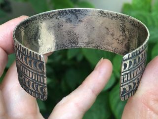 A,  OLD PAWN WHIRLING LOGS NAVAJO MOSSY TURQUOISE & STERLING SILVER CUFF BRACELET 7