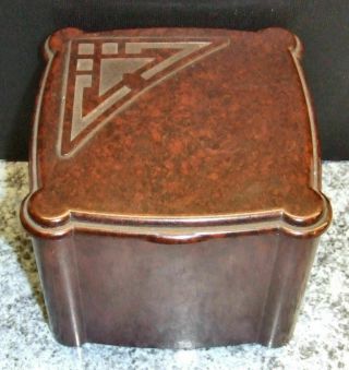 A Vintage Art Deco Era Bakelite Hinge Lidded Box