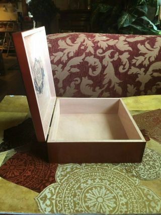 John Bull Sir Winston Hand Made Cigar Box.  Wood 4