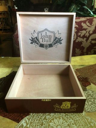 John Bull Sir Winston Hand Made Cigar Box.  Wood 5