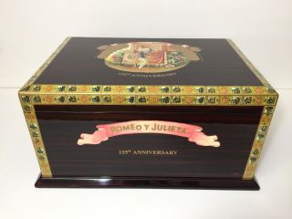 Romeo Y Julieta 125th Anniversary Lacquered Humidor Box 16 " X 11 1/2 " X 7 1/2 " H